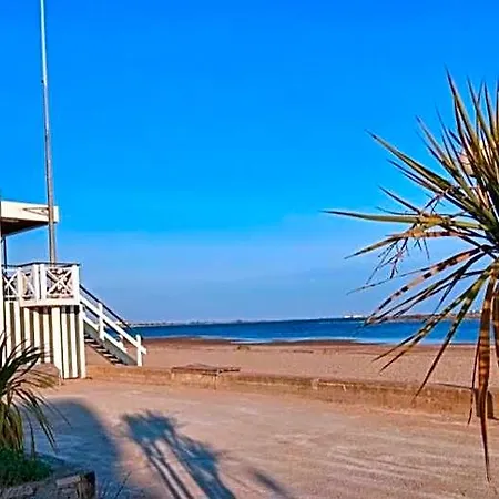Avec Magnifique Vue Sur *